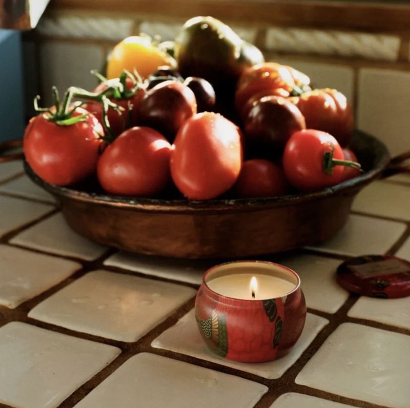 Voluspa Mini Tin Candle tomato trellis