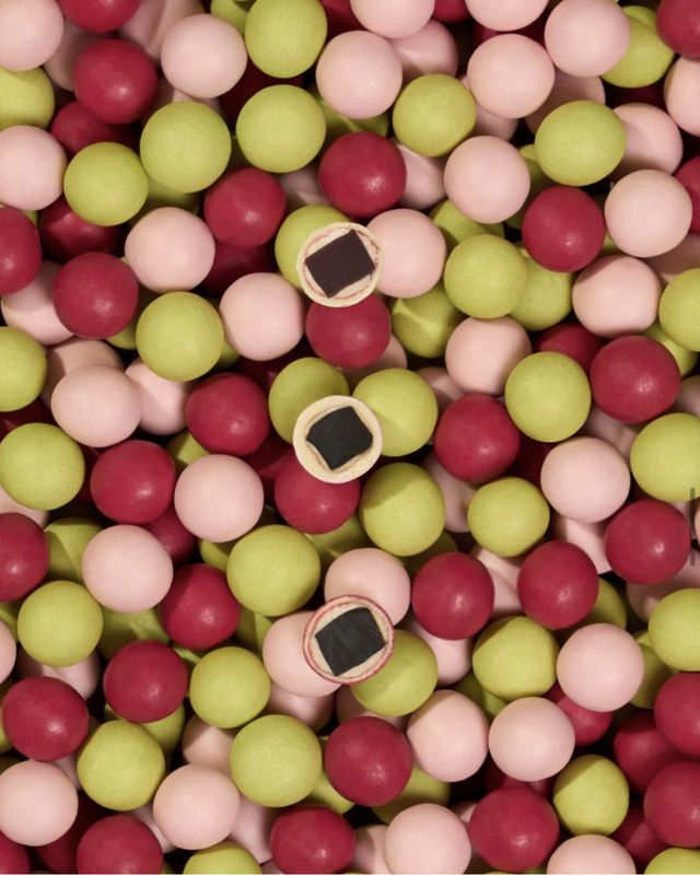 Lakrids by Bülow, large 515 g, strawberry symphony