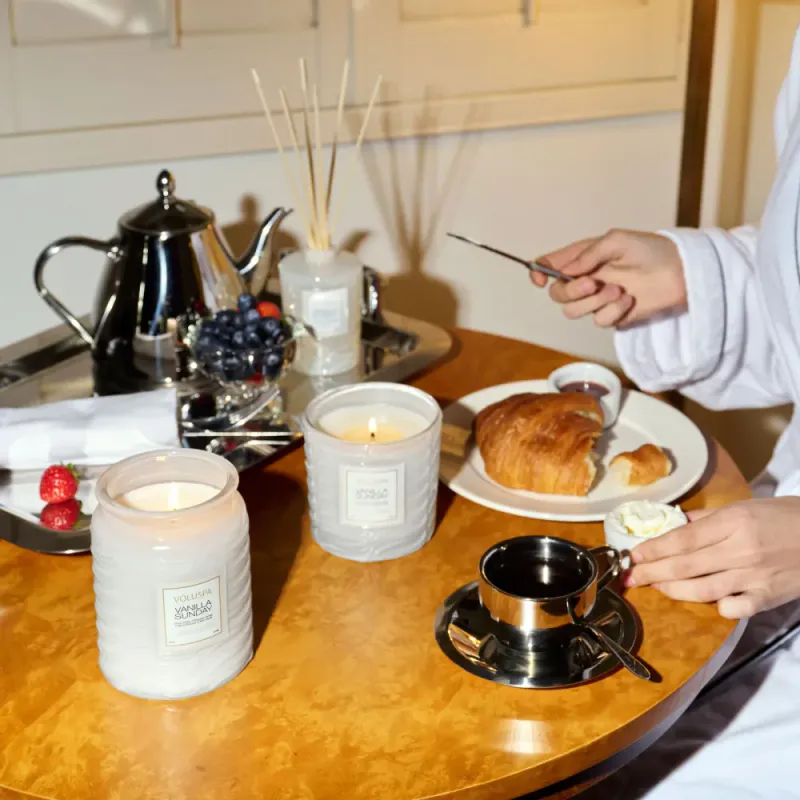 Voluspa large jar Vanilla sunday